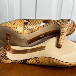 Sam Edelman Devry Snake Print Leather pumps, SIZE US 8 1/2 NWOT